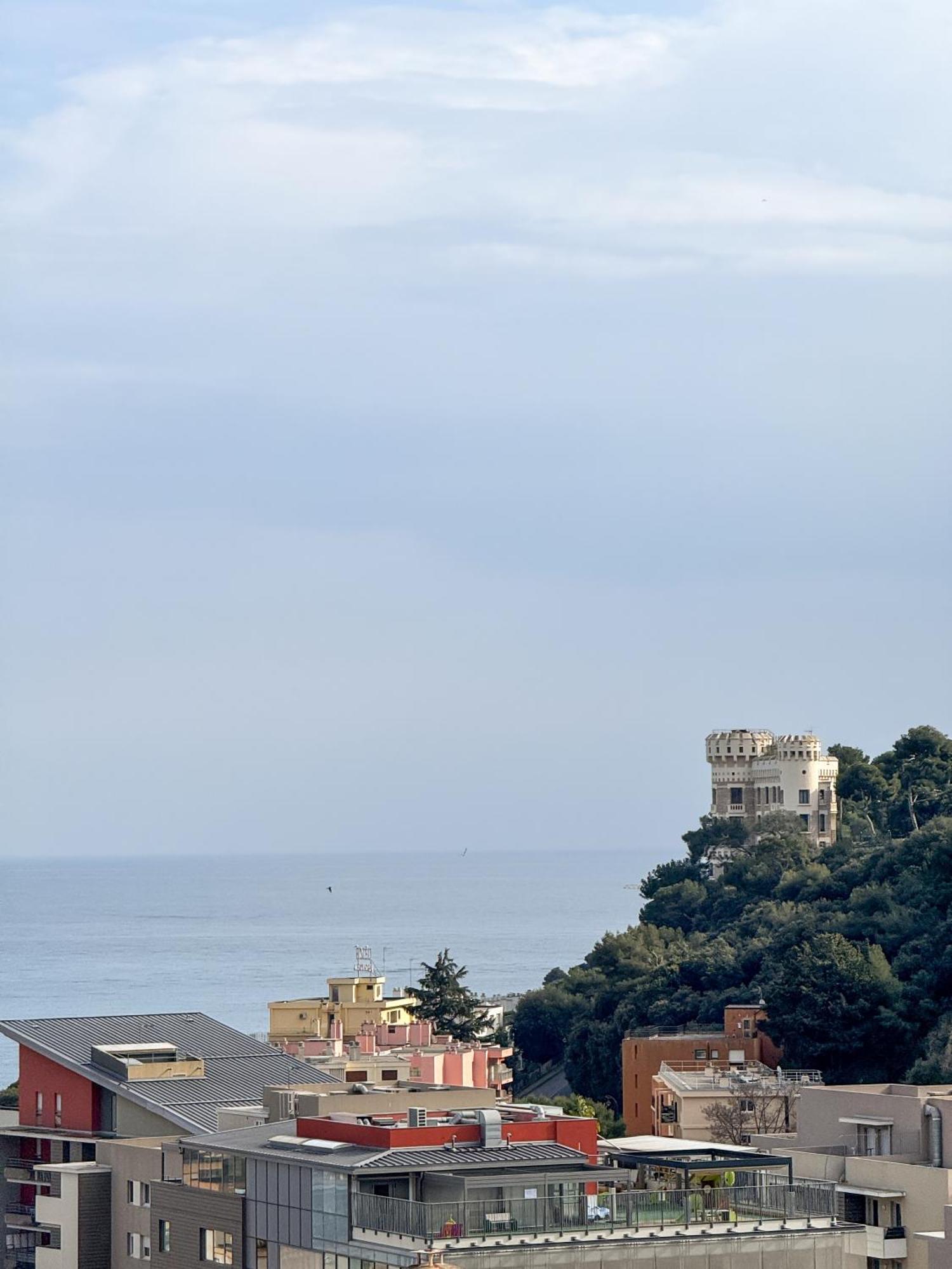 Coquet Appartement Avec Le Terrasse Sur Le Mer Roquebrune-Cap-Martin Exterior foto